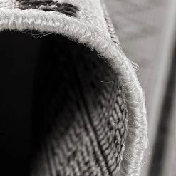 Andiamo Tapis à poils courts Saint Jordi - Fibres synthétiques - Gris / Noir 18 Andiamo Tapis à poils courts Saint Jordi - Fibres synthétiques - Gris / Noir -Tapis Soldes Boutique 1000121227 220203 1521070040 DETAILS P000000001000121227