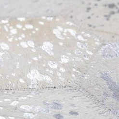 Kayoom Tapis Spark II - Cuir - Blanc laine / Argenté - 120 x 170 cm 7 Kayoom Tapis Spark II - Cuir - Blanc laine / Argenté - 120 x 170 cm -Tapis Soldes Boutique 1000145366 181121 10350409 GALLERYIMAGES P000000001000145366