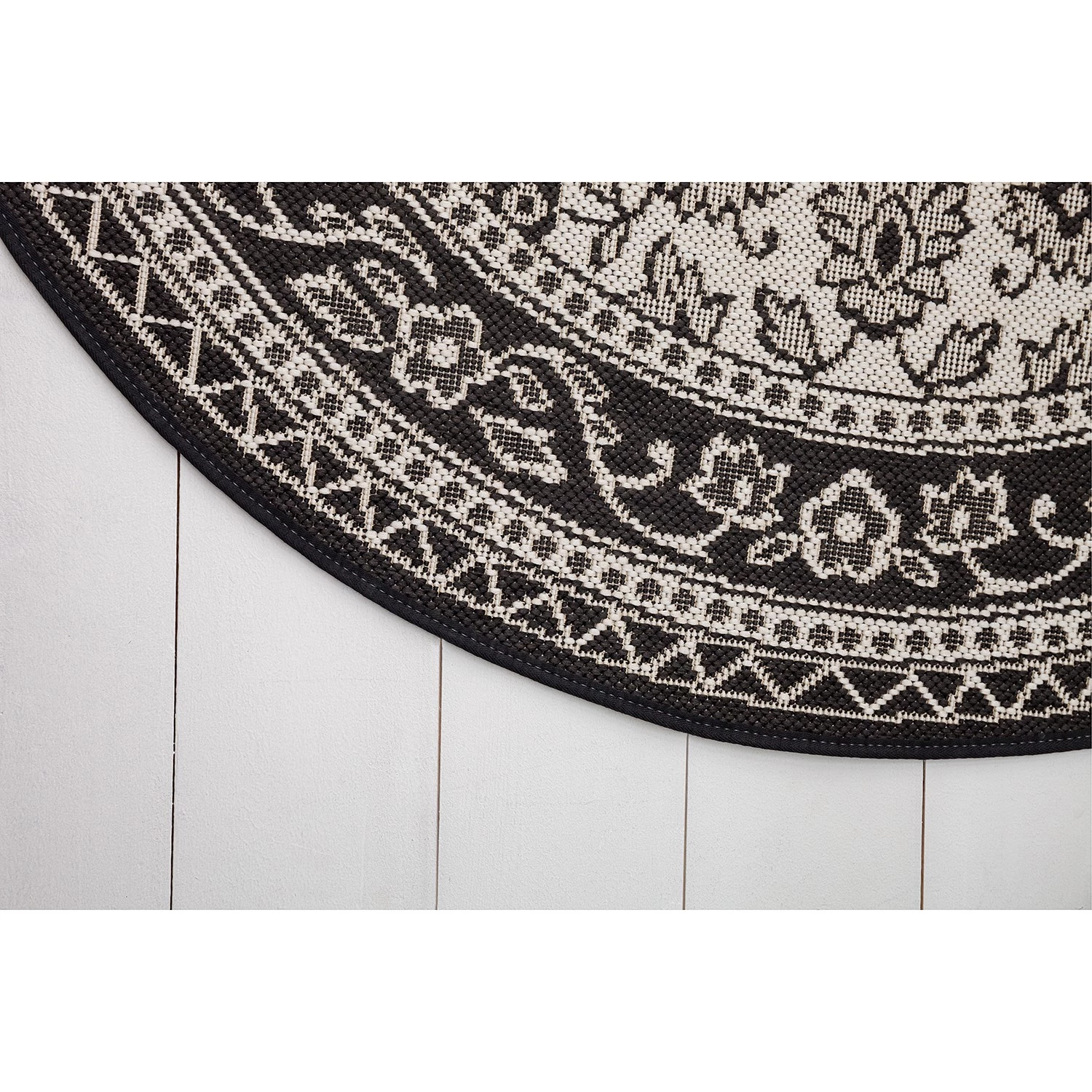 Top Square Tapis intérieur / extérieur Essinza II - Fibres synthétiques - Noir 9 Top Square Tapis intérieur / extérieur Essinza II - Fibres synthétiques - Noir – Image 7