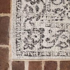 Top Square Tapis intérieur / extérieur Prisma V - Fibres synthétiques - Noir - 160 x 230 cm 15 Top Square Tapis intérieur / extérieur Prisma V - Fibres synthétiques - Noir - 160 x 230 cm -Tapis Soldes Boutique 1000147486 190822 13360200272 DETAILS P000000001000147486