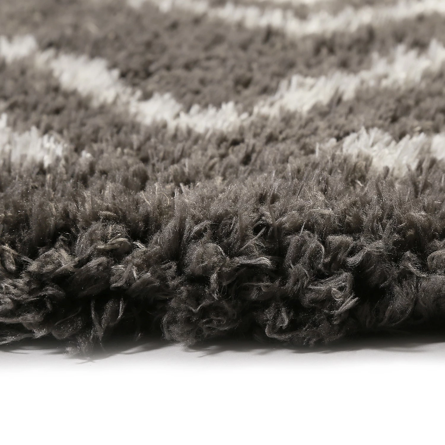 Wecon Home Tapis épais Yagour - Poivre - 120 x 170 cm 8 Wecon Home Tapis épais Yagour - Poivre - 120 x 170 cm – Image 6