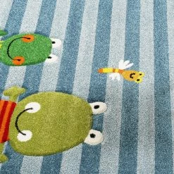 Sigikid Tapis enfant Fortis Frog - Tissu - Multicolore - 160 x 225 cm -Tapis Soldes Boutique 1000171055 190411 15541500157 GALLERYIMAGES P000000001000171055