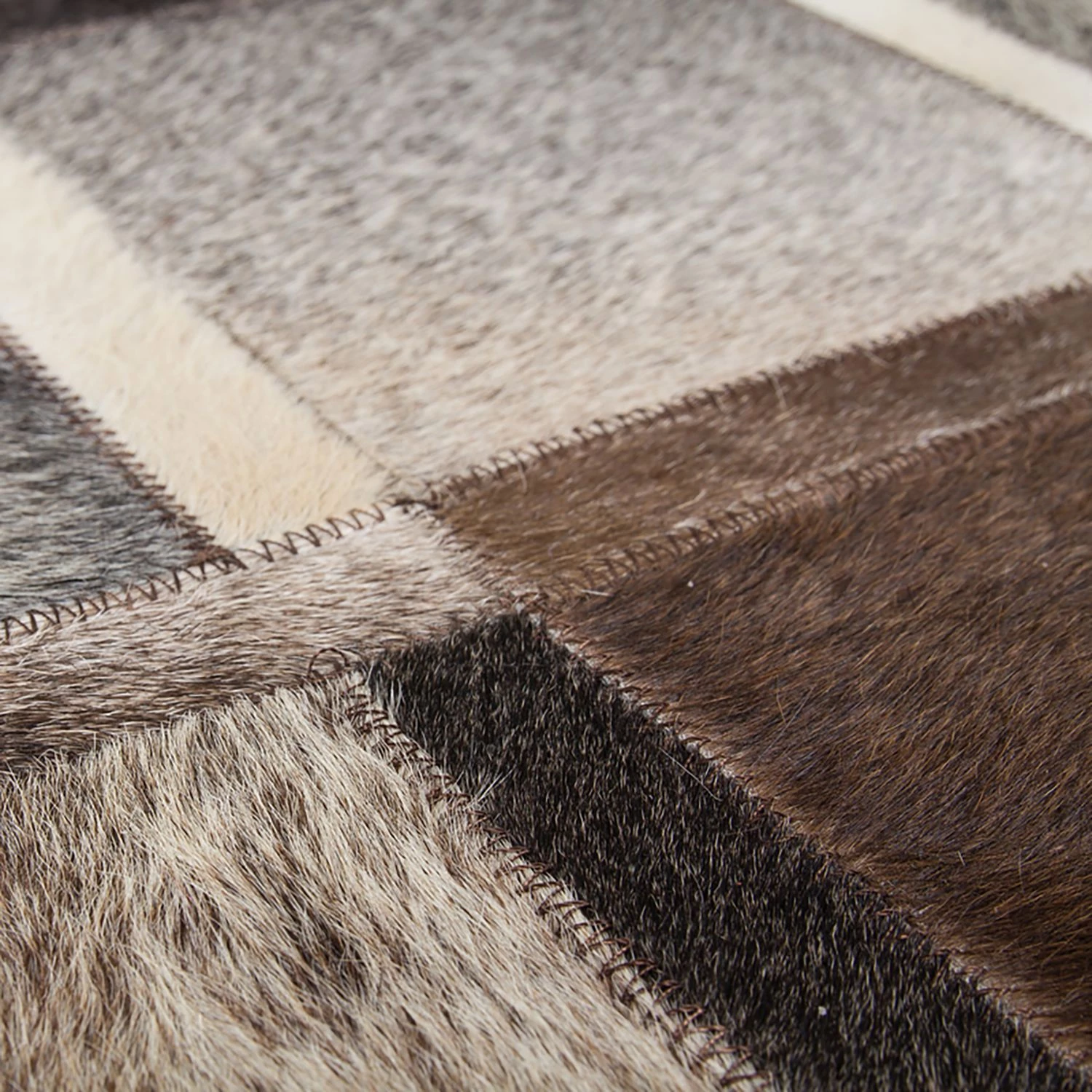 Kayoom Tapis en peau Lavish 410 - Cuir véritable - 230 x 160 cm 6 Kayoom Tapis en peau Lavish 410 - Cuir véritable - 230 x 160 cm – Image 4