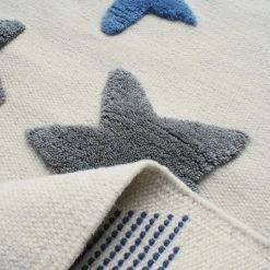 Happy Rugs Tapis enfant Seastar - Laine - Bleu marine - 120 x 180 cm -Tapis Soldes Boutique 1000197150 200110 11234800051 DETAILS P000000001000197150