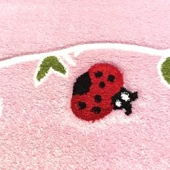 Happy Rugs Tapis enfant Champs de fleurs - Fibres synthétiques - Rose - 120 x 180 cm -Tapis Soldes Boutique 1000198032 200110 11241700260 DETAILS P000000001000198032