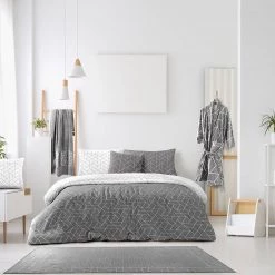 Kayoom Tapis Florence - Polyester - Gris / Blanc - 80 x 150 cm 10 Kayoom Tapis Florence - Polyester - Gris / Blanc - 80 x 150 cm -Tapis Soldes Boutique 1000223788 200909 06311101645 MOOD DETAILS P000000001000223788 mood