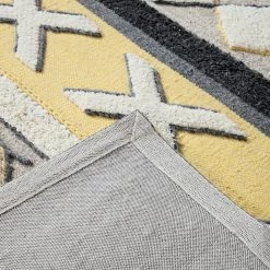 Top Square Tapis en laine Epic - Coton / Polyester - Jaune / Beige 9 Top Square Tapis en laine Epic - Coton / Polyester - Jaune / Beige -Tapis Soldes Boutique 1000230691 210413 12353500053 DETAILS P000000001000230691