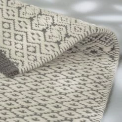 Astra Tapis en laine Claudia II - Laine / Nylon / Coton - Gris clair / Blanc - 170 x 240 cm -Tapis Soldes Boutique 1000232031 201125 09035300078 DETAILS P000000001000232031