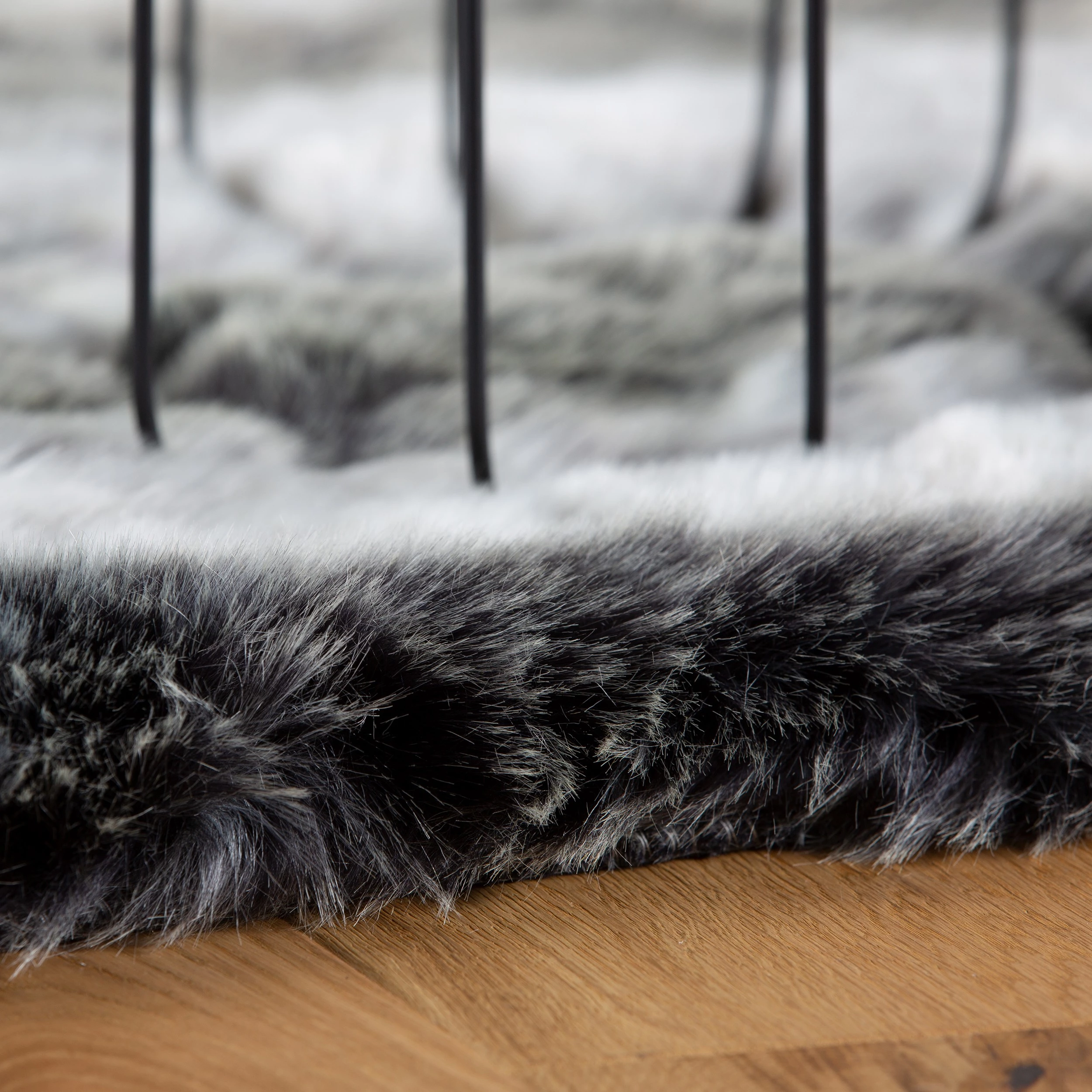 Obsession Tapis My Rumba I - Acrylique / Polyester - Gris - 80 x 150 cm 6 Obsession Tapis My Rumba I - Acrylique / Polyester - Gris - 80 x 150 cm – Image 4