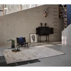 Wecon Home Tapis Baroque Vintage II - Fibres synthétiques - Argenté - 133 x 200 cm 11 Wecon Home Tapis Baroque Vintage II - Fibres synthétiques - Argenté - 133 x 200 cm -Tapis Soldes Boutique 1000240472 210329 08511601683 MOOD DETAILS P000000001000240472 mood