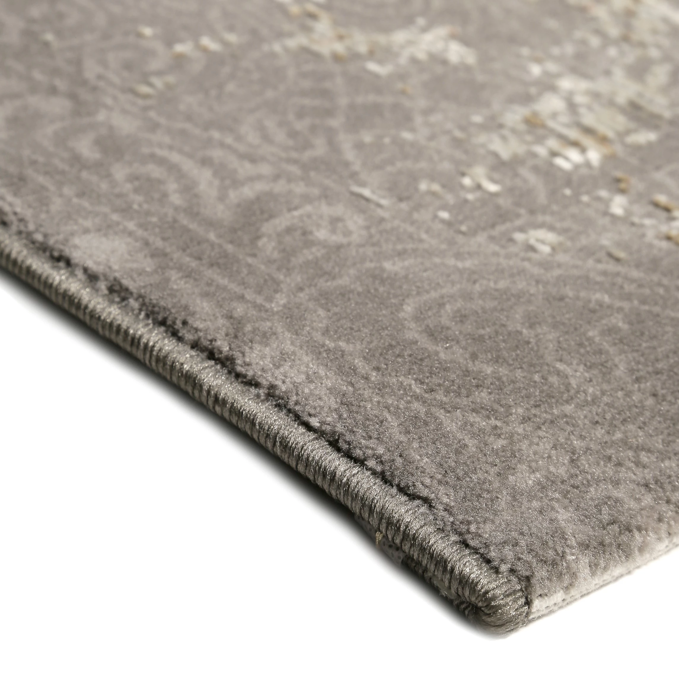 Wecon Home Tapis Baroque Vintage II - Fibres synthétiques - Argenté - 133 x 200 cm 8 Wecon Home Tapis Baroque Vintage II - Fibres synthétiques - Argenté - 133 x 200 cm – Image 6