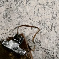 Esprit Home Tapis Elda - Fibres synthétiques - Gris - 80 x 150 cm -Tapis Soldes Boutique 1000240593 210329 08524202618 DETAILS P000000001000240593