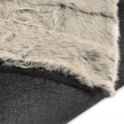 Tom Tailor Tapis en fourrure synthétique Furry I - Fibres synthétiques - Marron clair - 180 x 280 cm -Tapis Soldes Boutique 1000250158 210415 14024400979 DETAILS P000000001000250158