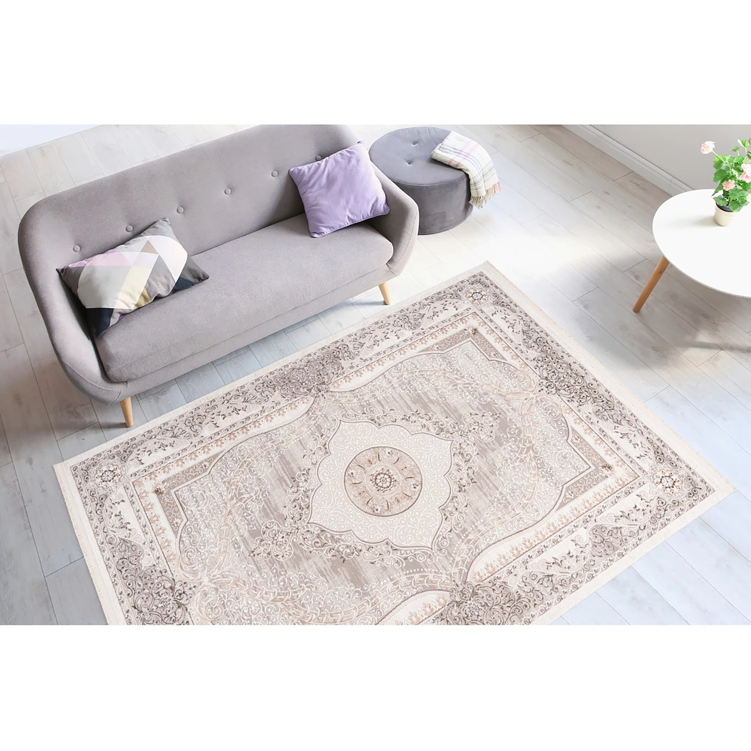 Kayoom Tapis Akropolis 525 - Fibres synthétiques - Argenté - 160 x 230 cm 4 Kayoom Tapis Akropolis 525 - Fibres synthétiques - Argenté - 160 x 230 cm – Image 2