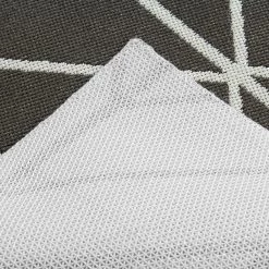 Top Square Tapis intérieur / extérieur M2K - Fibres synthétiques - Ivoire / Gris - 140 x 200 cm 10 Top Square Tapis intérieur / extérieur M2K - Fibres synthétiques - Ivoire / Gris - 140 x 200 cm -Tapis Soldes Boutique 1000267773 220314 040 DETAILS P000000001000267773