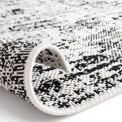 Top Square Tapis intérieur / extérieur Dream - Fibres synthétiques - Blanc / Noir 13 Top Square Tapis intérieur / extérieur Dream - Fibres synthétiques - Blanc / Noir -Tapis Soldes Boutique 1000272950 210707 10143800103 DETAILS P000000001000272950