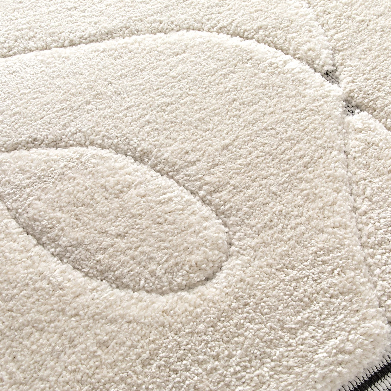 Top Square Tapis Estelle - Fibres synthétiques - Blanc 7 Top Square Tapis Estelle - Fibres synthétiques - Blanc – Image 5