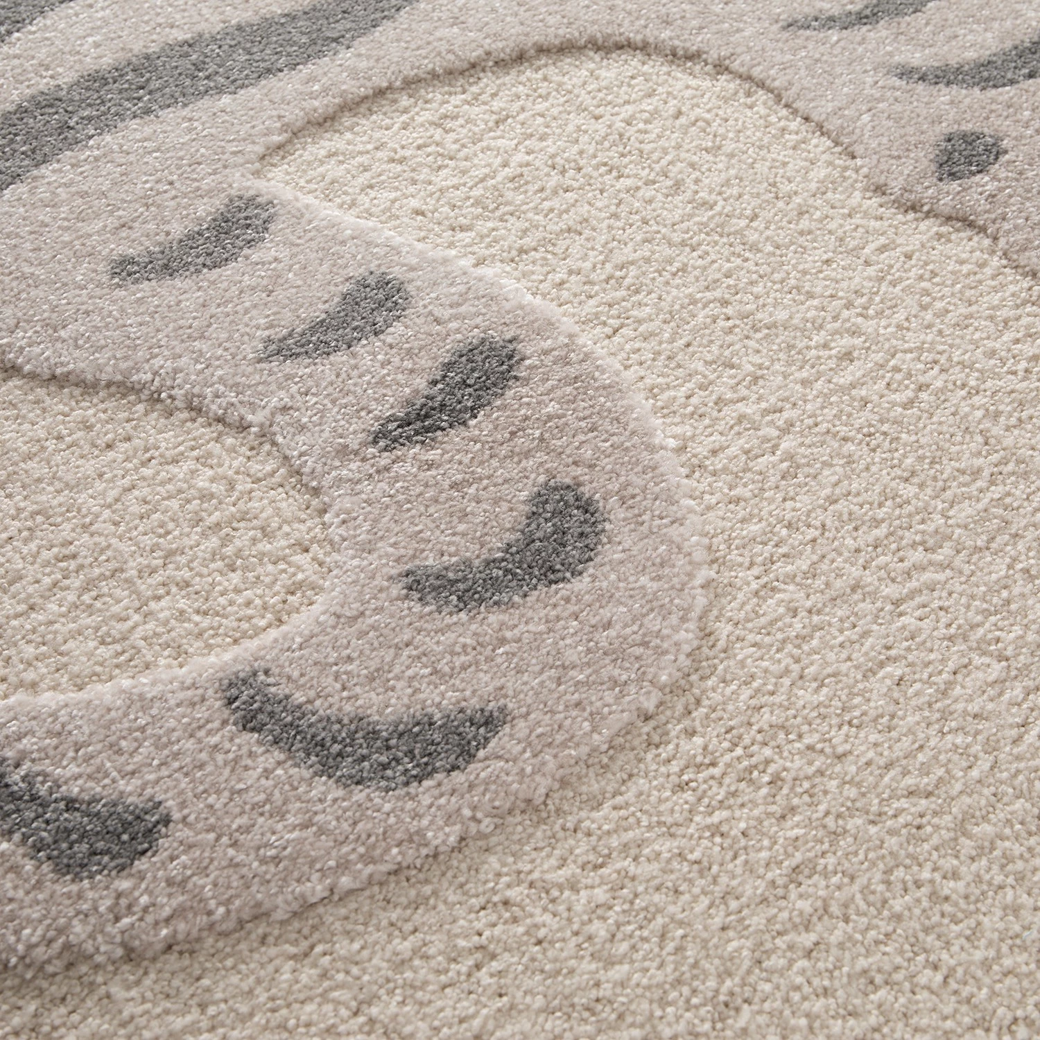 Top Square Tapis Born - Fibres synthétiques - 120 x 170 cm 6 Top Square Tapis Born - Fibres synthétiques - 120 x 170 cm – Image 4