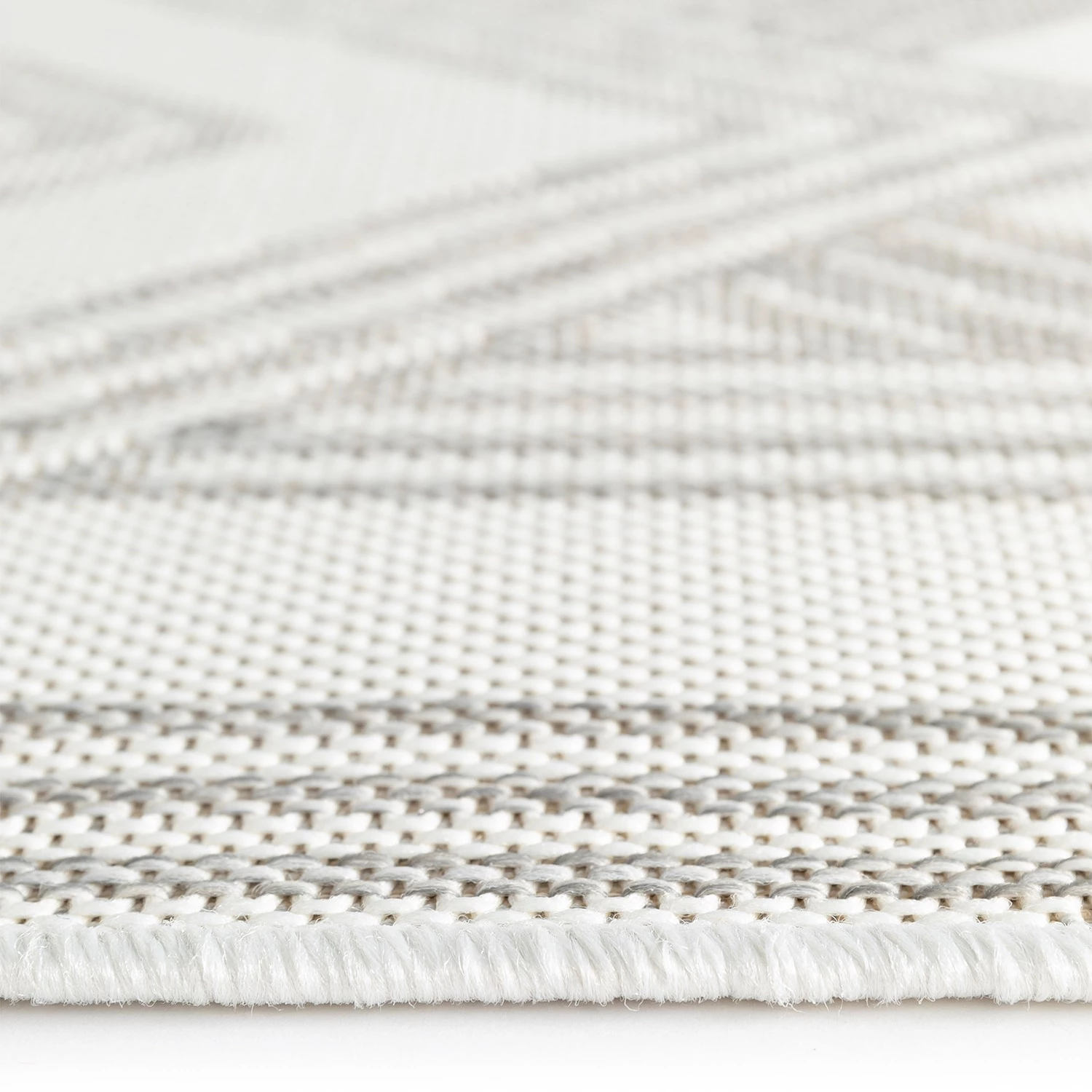 Top Square Tapis intérieur / extérieur Rebel I - Fibres synthétiques - Gris argenté - 120 x 170 cm 7 Top Square Tapis intérieur / extérieur Rebel I - Fibres synthétiques - Gris argenté - 120 x 170 cm – Image 5