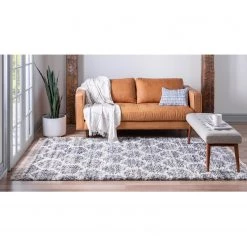 Top Square Tapis épais Top Shag I - Polypropylène / Envers : - Gris - 155 x 245 cm 14 Top Square Tapis épais Top Shag I - Polypropylène / Envers : - Gris - 155 x 245 cm -Tapis Soldes Boutique 1000284643 210819 14312003619 MOOD DETAILS P000000001000284643 mood