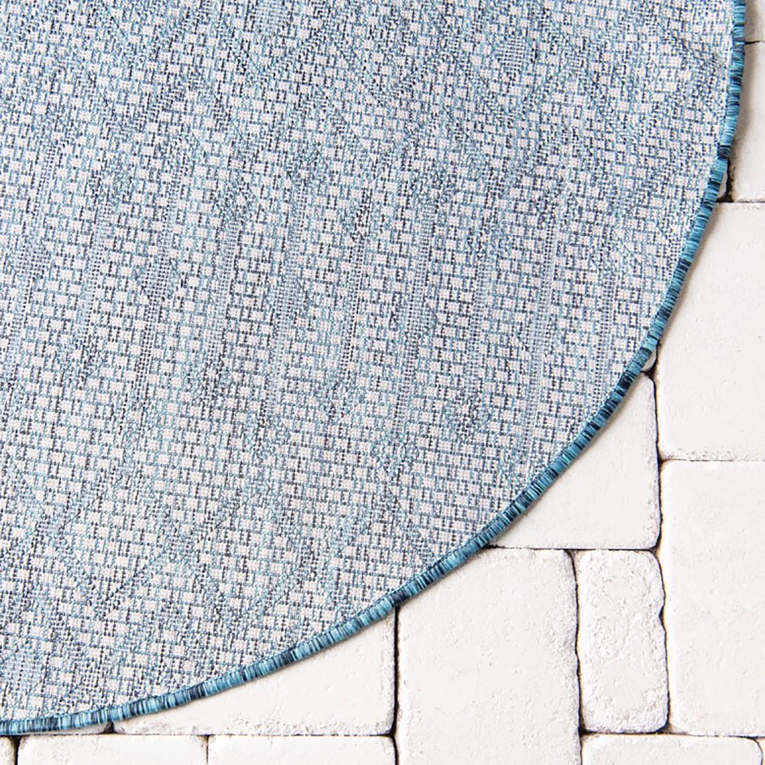 Top Square Tapis intérieur / ext. Cloud Crosses VII - polypropylène - Bleu pétrole 5 Top Square Tapis intérieur / ext. Cloud Crosses VII - polypropylène - Bleu pétrole – Image 3