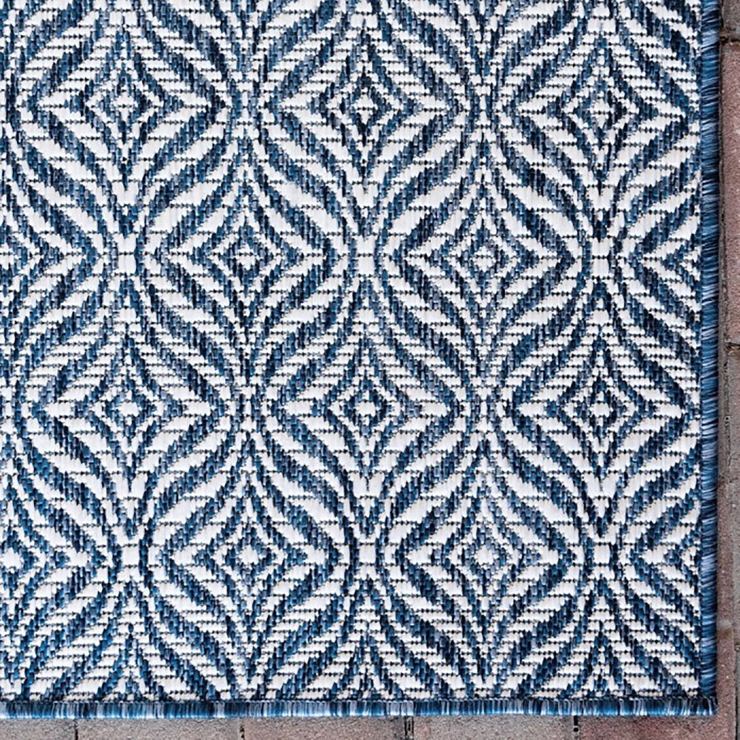 Top Square Tapis intérieur / ext. Cloud Crosses IV - Polypropylène - Bleu marine - 150 x 245 cm 4 Top Square Tapis intérieur / ext. Cloud Crosses IV - Polypropylène - Bleu marine - 150 x 245 cm – Image 2