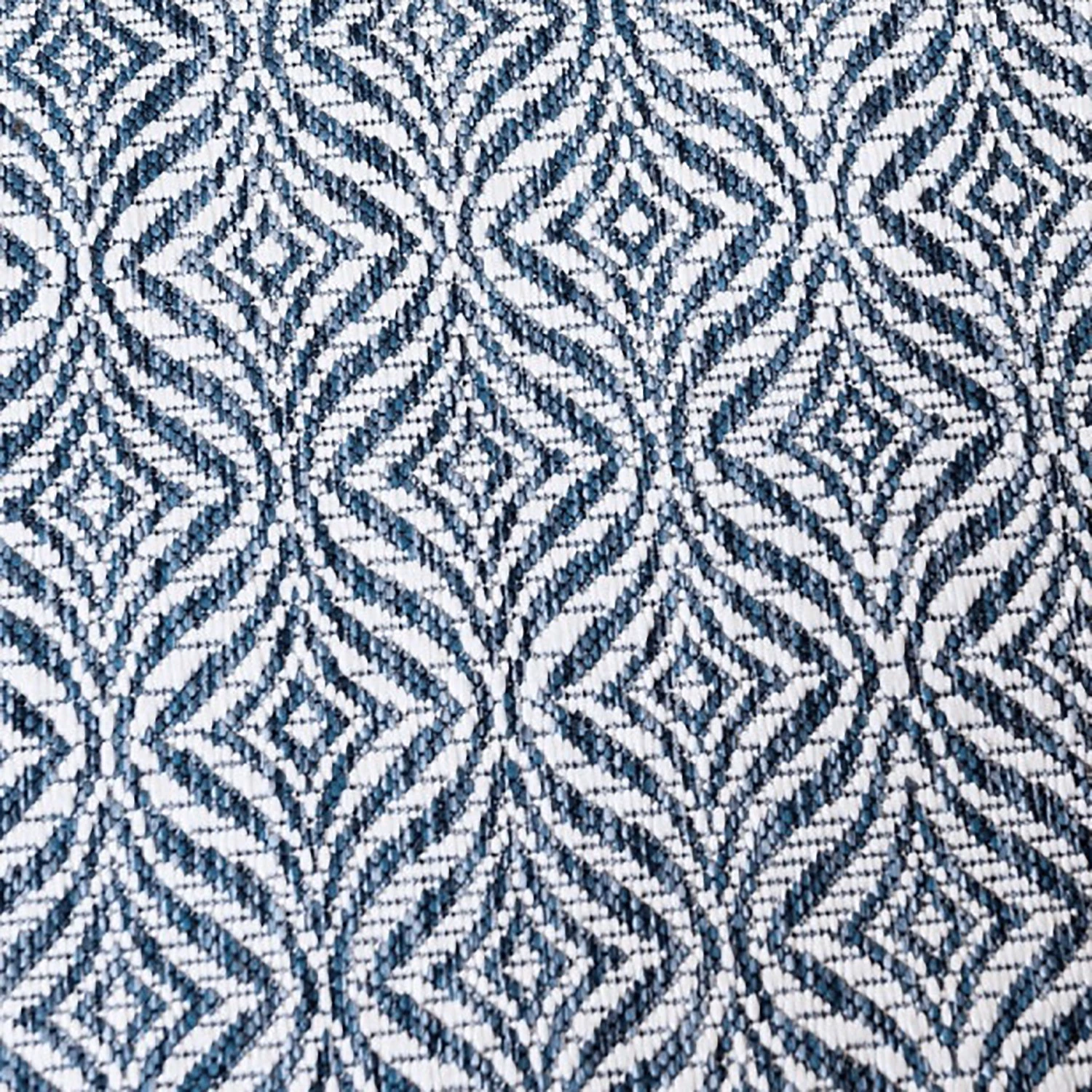 Top Square Tapis intérieur / ext. Cloud Crosses IV - Polypropylène - Bleu marine - 150 x 245 cm 8 Top Square Tapis intérieur / ext. Cloud Crosses IV - Polypropylène - Bleu marine - 150 x 245 cm – Image 6