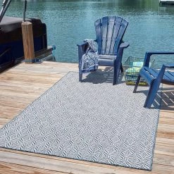 Top Square Tapis intérieur / ext. Cloud Crosses IV - Polypropylène - Bleu marine - 150 x 245 cm 18 Top Square Tapis intérieur / ext. Cloud Crosses IV - Polypropylène - Bleu marine - 150 x 245 cm -Tapis Soldes Boutique 1000284842 210819 13561501248 MOOD DETAILS P000000001000284842 mood