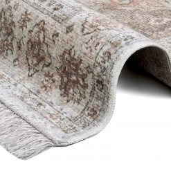 ELLE DECORATION Tapis Tabriz Madiha - Viscose / Coton - Marron - 95 x 140 cm 9 ELLE DECORATION Tapis Tabriz Madiha - Viscose / Coton - Marron - 95 x 140 cm -Tapis Soldes Boutique 1000300885 211019 113727000128 DETAILS P000000001000300885