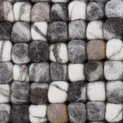 THEKO die markenteppiche Tapis en laine Felty 2.2 I - Laine vierge - Gris 7 THEKO die markenteppiche Tapis en laine Felty 2.2 I - Laine vierge - Gris -Tapis Soldes Boutique 1000301563 211117 17451904479 DETAILS P000000001000301563