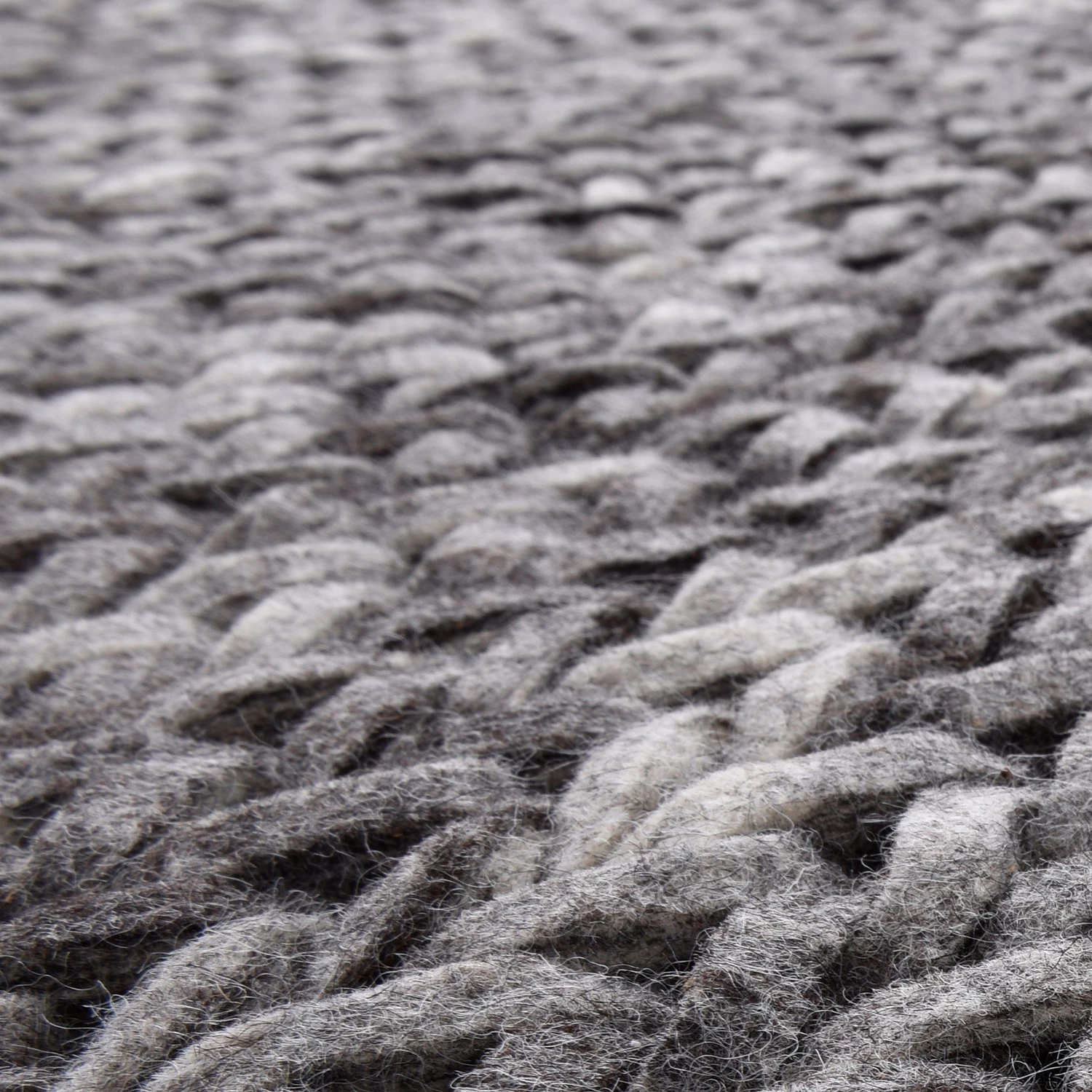 THEKO die markenteppiche Tapis en laine Arlberg - Laine vierge - Gris - 140 x 200 cm 8 THEKO die markenteppiche Tapis en laine Arlberg - Laine vierge - Gris - 140 x 200 cm – Image 6