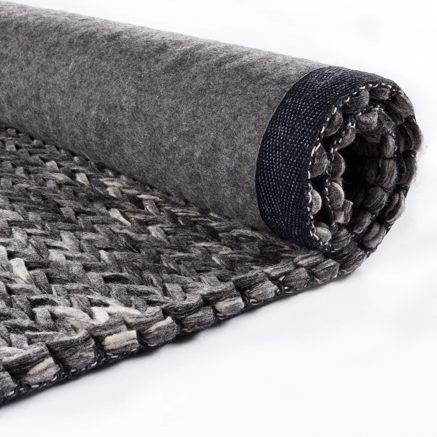 THEKO die markenteppiche Tapis en laine Arlberg - Laine vierge - Gris - 140 x 200 cm 11 THEKO die markenteppiche Tapis en laine Arlberg - Laine vierge - Gris - 140 x 200 cm – Image 9