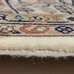 THEKO die markenteppiche Tapis en laine Sirsa Silk Baktyari - Laine vierge / Soie - Crème -Tapis Soldes Boutique 1000303575 211117 17431702976 DETAILS P000000001000303575