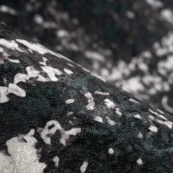 Kayoom Tapis Rhodin 725 - Polyester - Noir / Blanc - 80 x 150 cm 9 Kayoom Tapis Rhodin 725 - Polyester - Noir / Blanc - 80 x 150 cm -Tapis Soldes Boutique 1000304455 211102 14453900369 DETAILS P000000001000304455