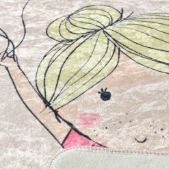 Top Square Tapis enfant Little Girl - Velours / Polyester - Multicolore 8 Top Square Tapis enfant Little Girl - Velours / Polyester - Multicolore -Tapis Soldes Boutique 1000329804 220307 030 DETAILS P000000001000329804