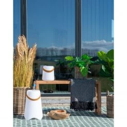 Top Square Tapis Nabonne - PET (Polytéréphtalate d'éthylène) recyclé - Vert / Blanc -Tapis Soldes Boutique 1000336292 220224 021 MOOD DETAILS P000000001000336292 mood