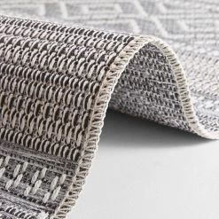 ELLE DECORATION Tapis intérieur / extérieur Rhone - Polypropylène - Gris - 194 x 290 cm -Tapis Soldes Boutique 1000340649 220401 040 DETAILS P000000001000340649