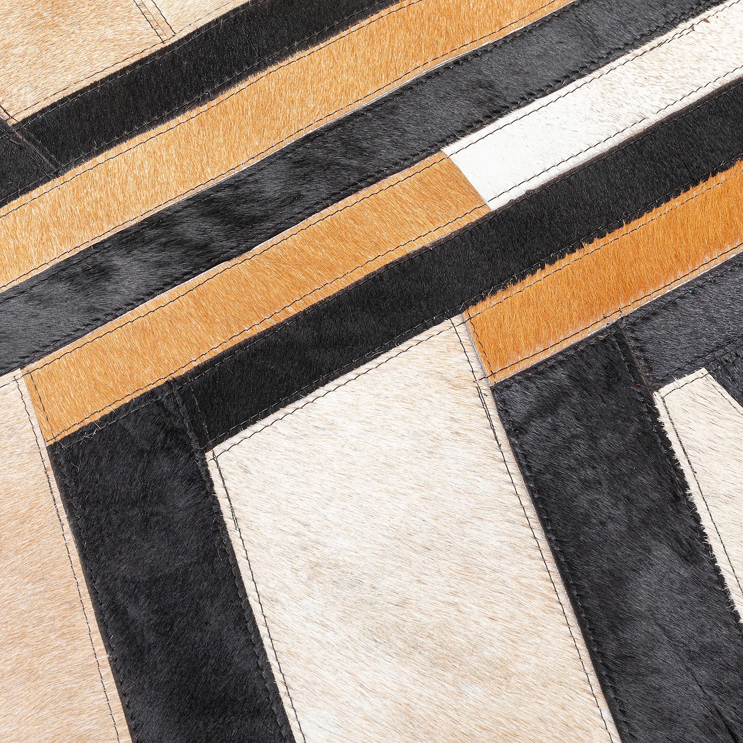 Kare Design Tapis en peau Modern Inca - Peau de vache / Laine - Noir / Multicolore 7 Kare Design Tapis en peau Modern Inca - Peau de vache / Laine - Noir / Multicolore – Image 5