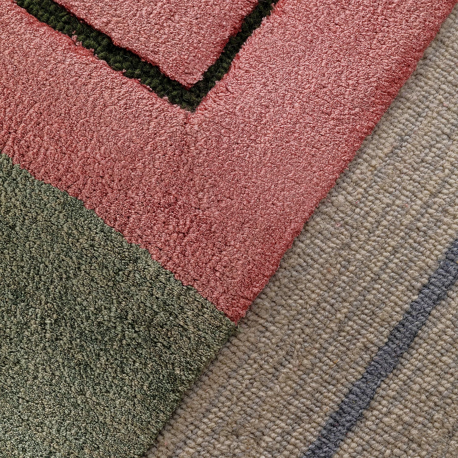 Kare Design Tapis Cubic - Vert / Rose vif 6 Kare Design Tapis Cubic - Vert / Rose vif – Image 4