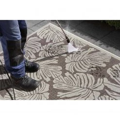 Northrugs Tapis intérieur / extérieur Monstera - Polypropylène - Marron - 200 x 290 cm 15 Northrugs Tapis intérieur / extérieur Monstera - Polypropylène - Marron - 200 x 290 cm -Tapis Soldes Boutique 1000344414 220420 070 DETAILS P000000001000344414