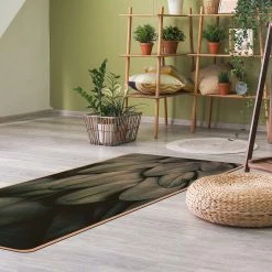 Bilderwelten Tapis de yoga Plumes I - Face supérieure : liège<br>Face inférieure : caoutchouc naturel - Bleu / Vert -Tapis Soldes Boutique 1000345989 220517 020 MOOD DETAILS P000000001000345989 mood