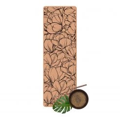 Bilderwelten Tapis de yoga Bourgeons de magnolia - Face supérieure : liège<br>Face inférieure : caoutchouc naturel -Tapis Soldes Boutique 1000346014 220517 040 DETAILS P000000001000346014