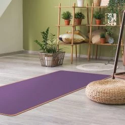 Bilderwelten Tapis de yoga Lilas - Face supérieure : liège<br>Face inférieure : caoutchouc naturel -Tapis Soldes Boutique 1000346247 220517 020 MOOD DETAILS P000000001000346247 mood