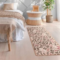 Bilderwelten Tapis de yoga Léopard - Face supérieure : liège<br>Face inférieure : caoutchouc naturel -Tapis Soldes Boutique 1000346269 220517 021 MOOD DETAILS P000000001000346269 mood