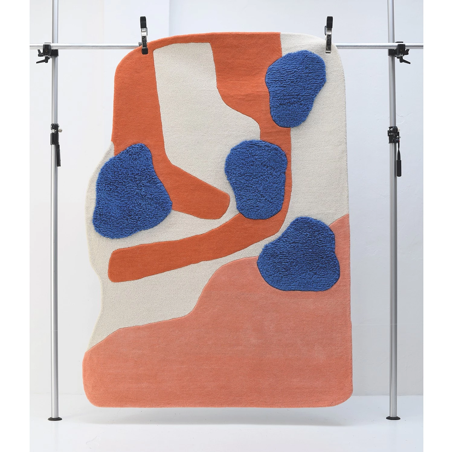 Tom Tailor Tapis Bings Cornflowers - Laine vierge - Bleu / Orange - 160 x 160 cm 7 Tom Tailor Tapis Bings Cornflowers - Laine vierge - Bleu / Orange - 160 x 160 cm – Image 5