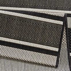Northrugs Tapis intérieur/extérieur Strap - Noir / Gris - 200 x 290 cm 10 Northrugs Tapis intérieur/extérieur Strap - Noir / Gris - 200 x 290 cm -Tapis Soldes Boutique in outdoor teppich strap kunstfaser schwarz grau 120 x 170 cm 4444960