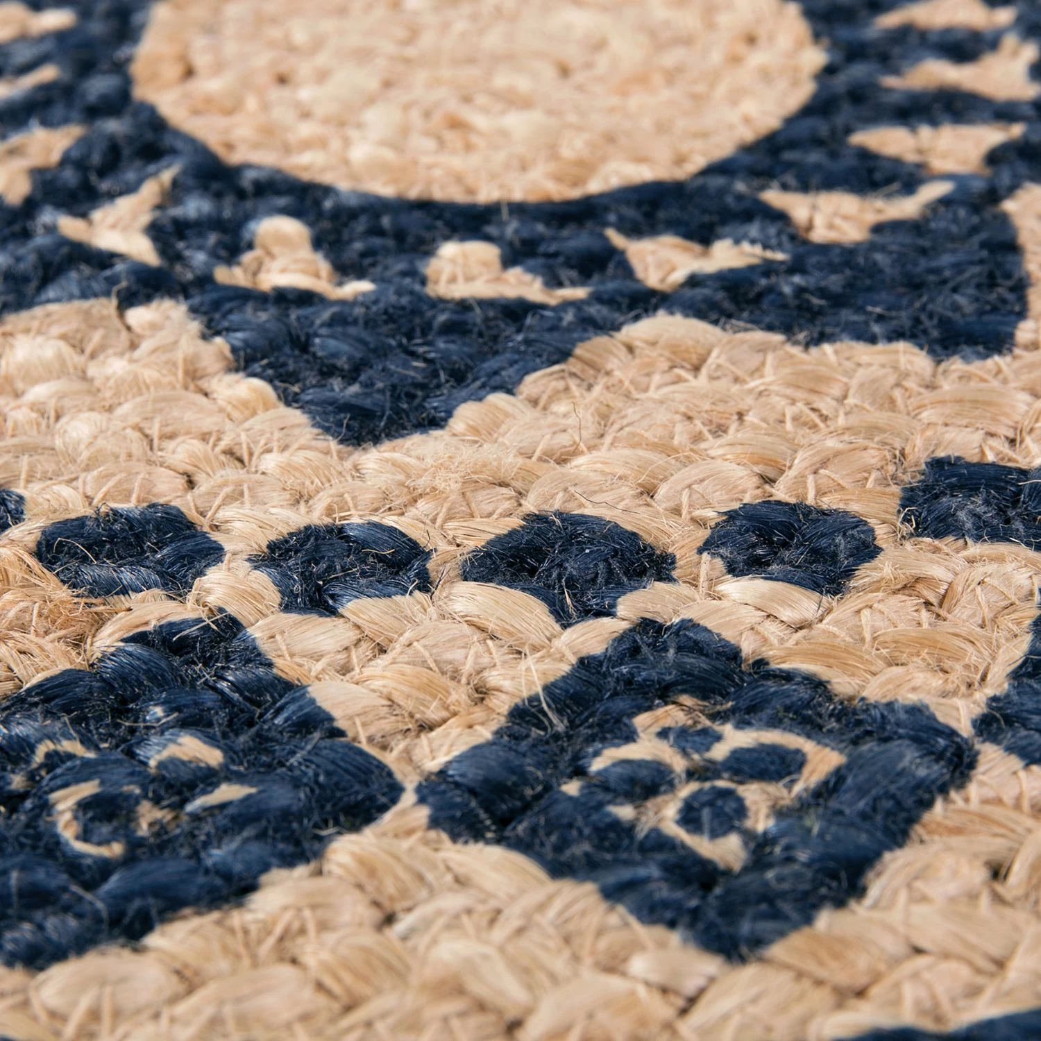 Luxor living Tapis de paille Mamda Light - Paille de maïs - Beige / Noir 5 Luxor living Tapis de paille Mamda Light - Paille de maïs - Beige / Noir – Image 3