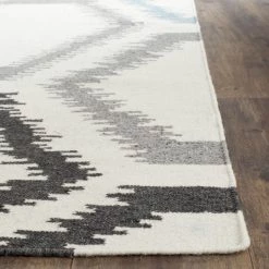 Safavieh Tapis Bettina Dhurrie - 120 x 180 cm -Tapis Soldes Boutique teppich bettina dhurrie mischgewebe mehrfarbig 121 x 182 cm 4116460