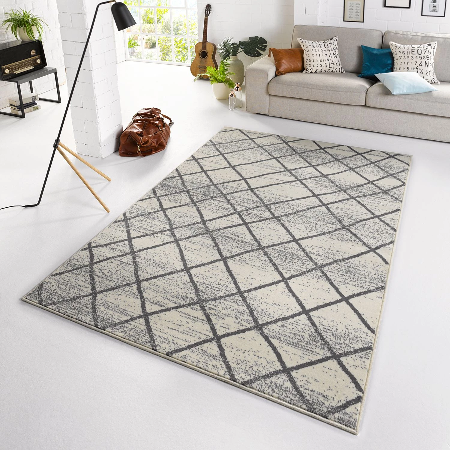 Zala Living Tapis Rhombe - Crème / Anthracite - 70 x 140 cm 4 Zala Living Tapis Rhombe - Crème / Anthracite - 70 x 140 cm – Image 2